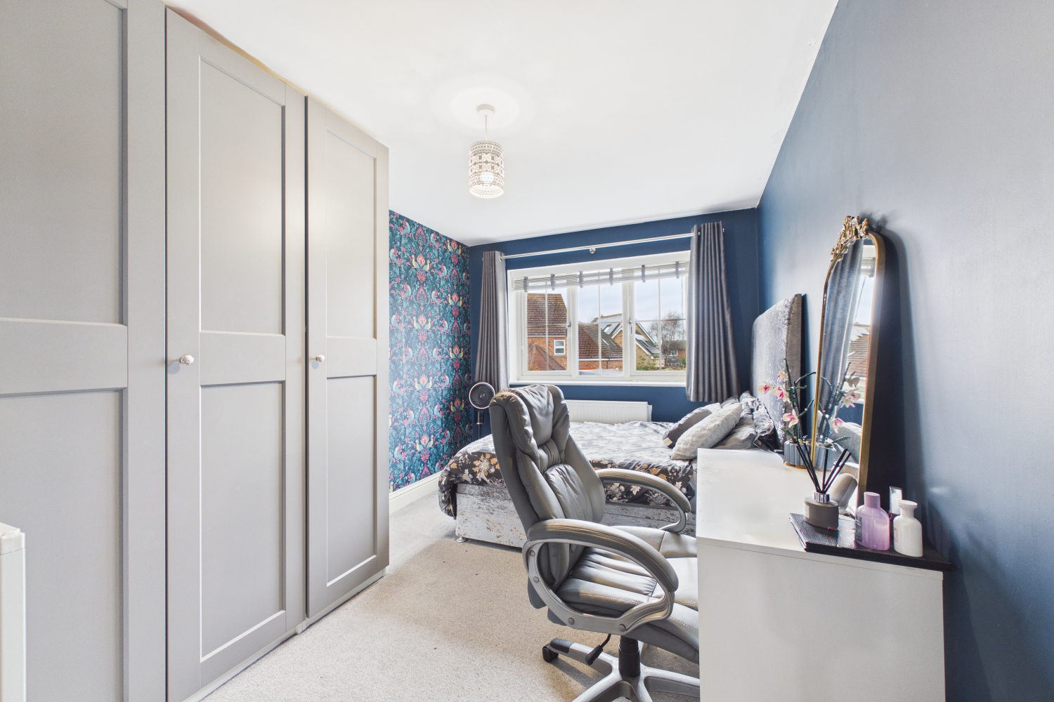 EweMove Spalding - Penny Gate - Bedroom 