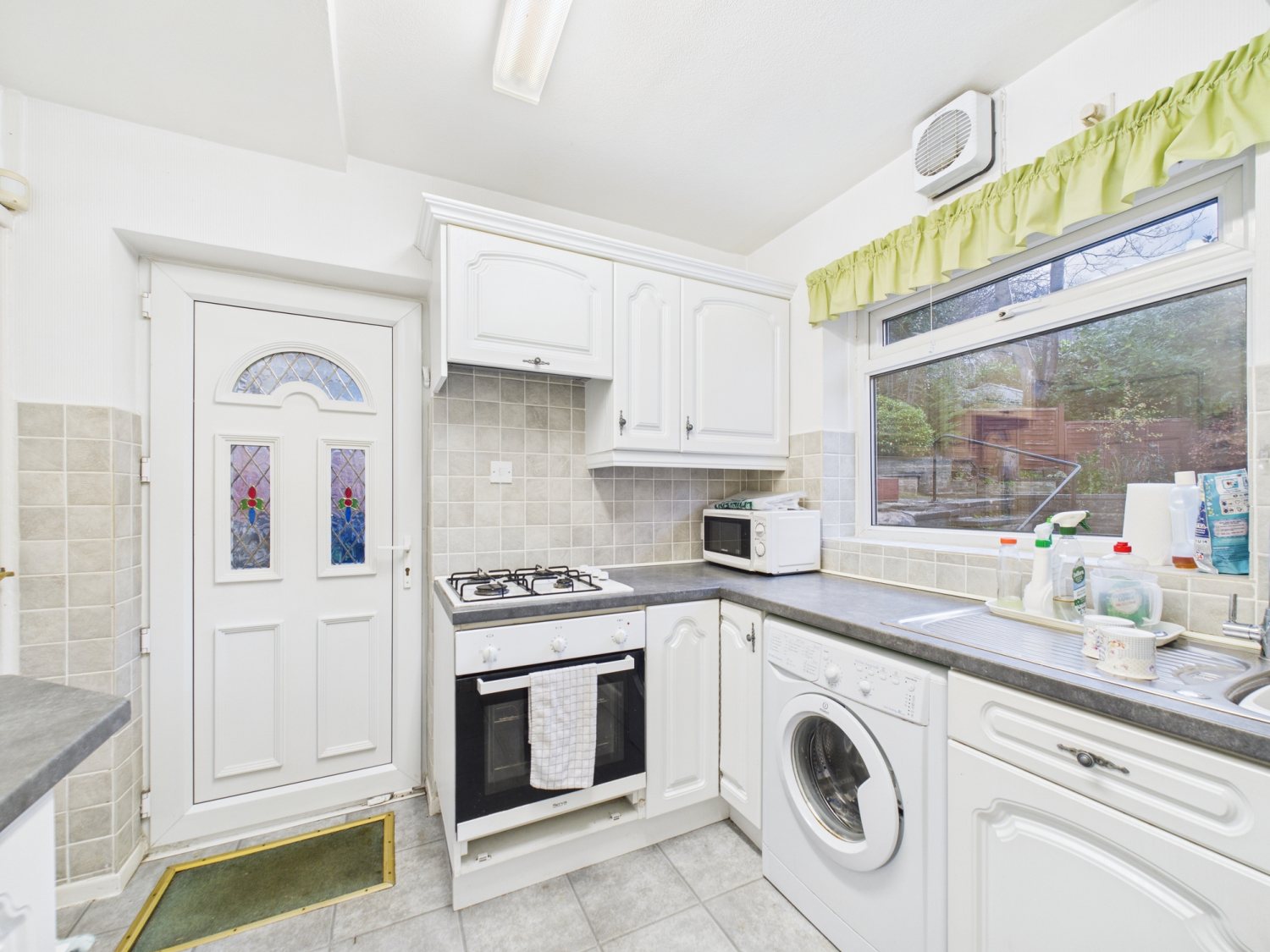 WOODROYD DRIVE, HALIFAX, WEST YORKSHIRE, HX3, photo 9