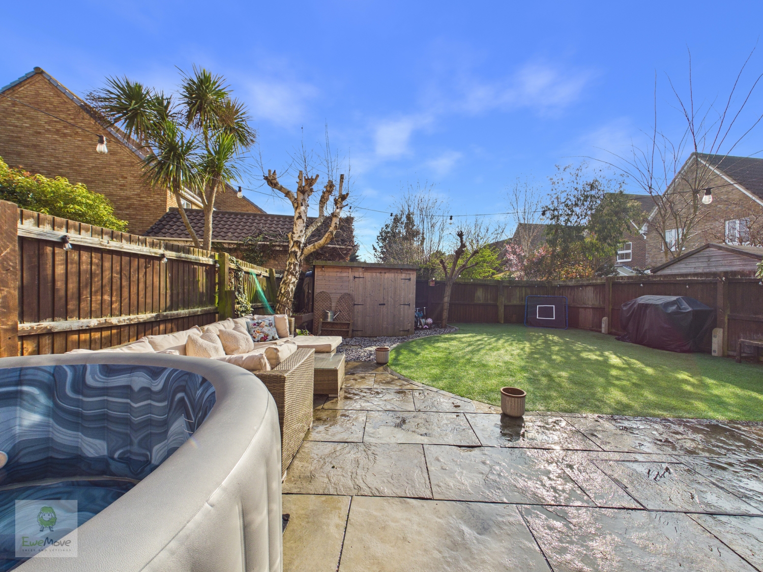 Willowherb Close, St. Marys Island, Chatham, Kent, ME4, photo 12