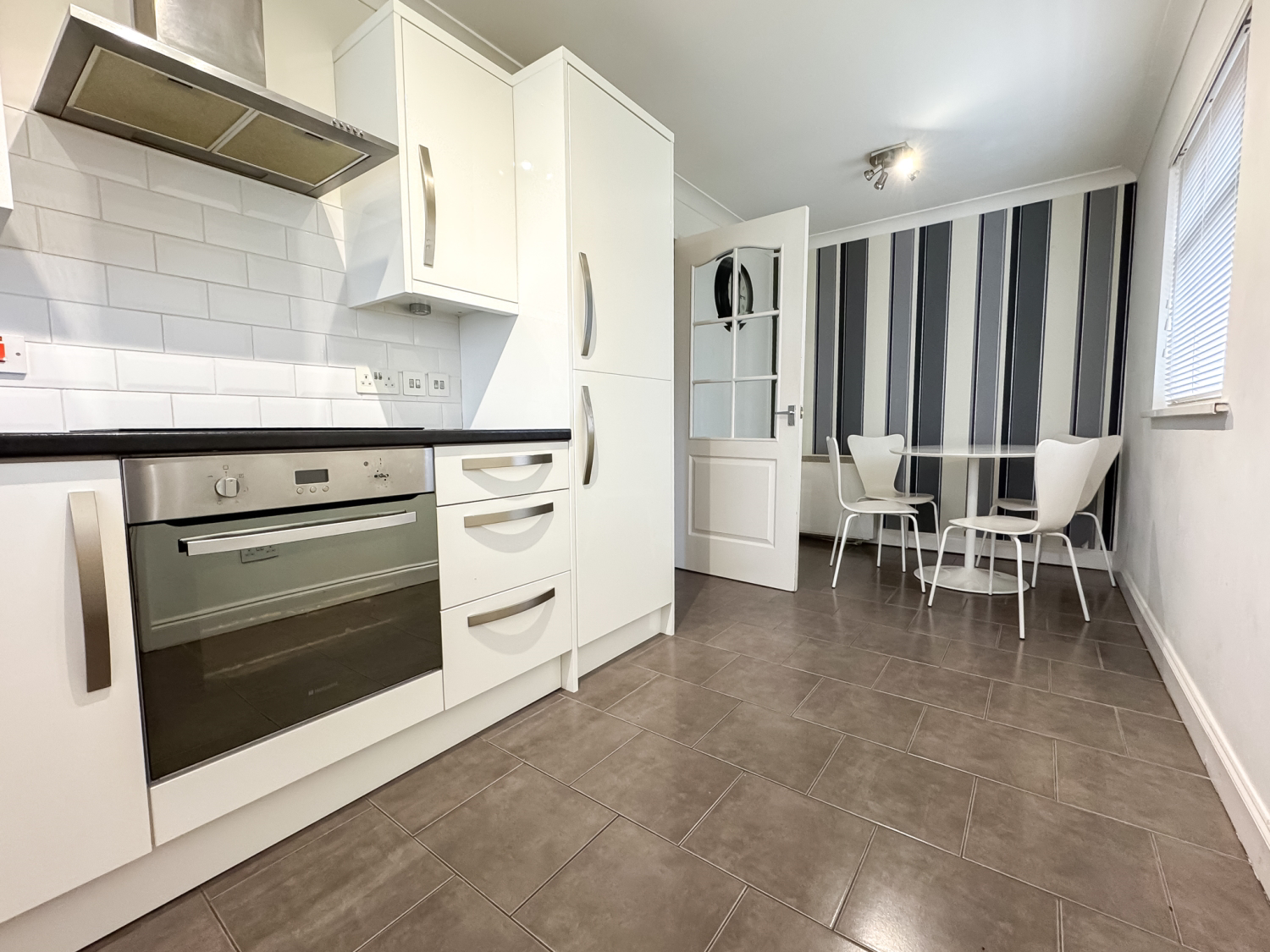 Woodford Walk Thornaby, Stockton-on-Tees, TS17 0LT, photo 2