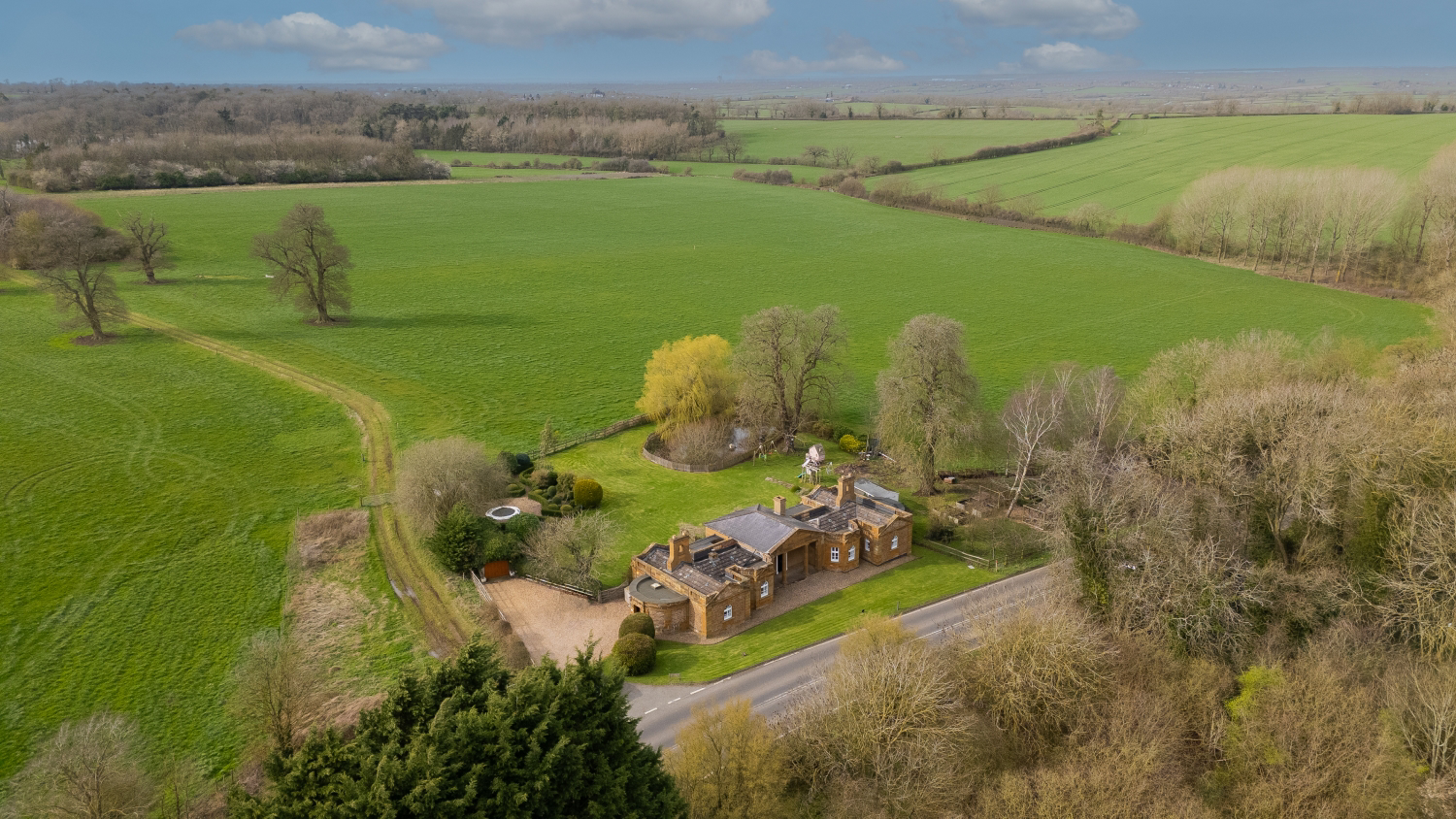 Pavilion Lodge Ashby St. Ledgers, Rugby, photo 32