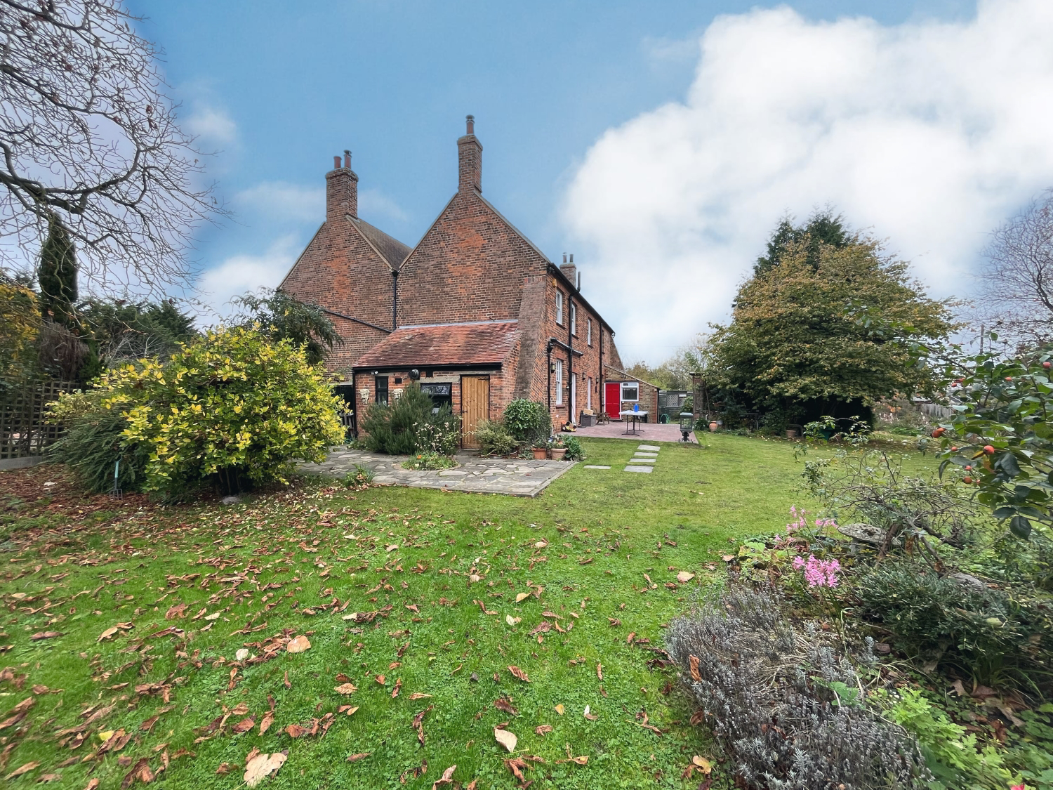 Barrow Hall Road, Little Wakering, Southend on Sea, Essex, SS3 0QS, photo 6