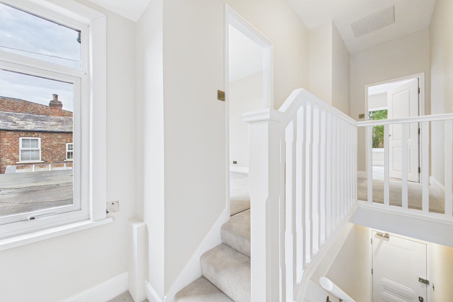 Acomb Road, York, North Yorkshire, YO24 4EW, photo 12