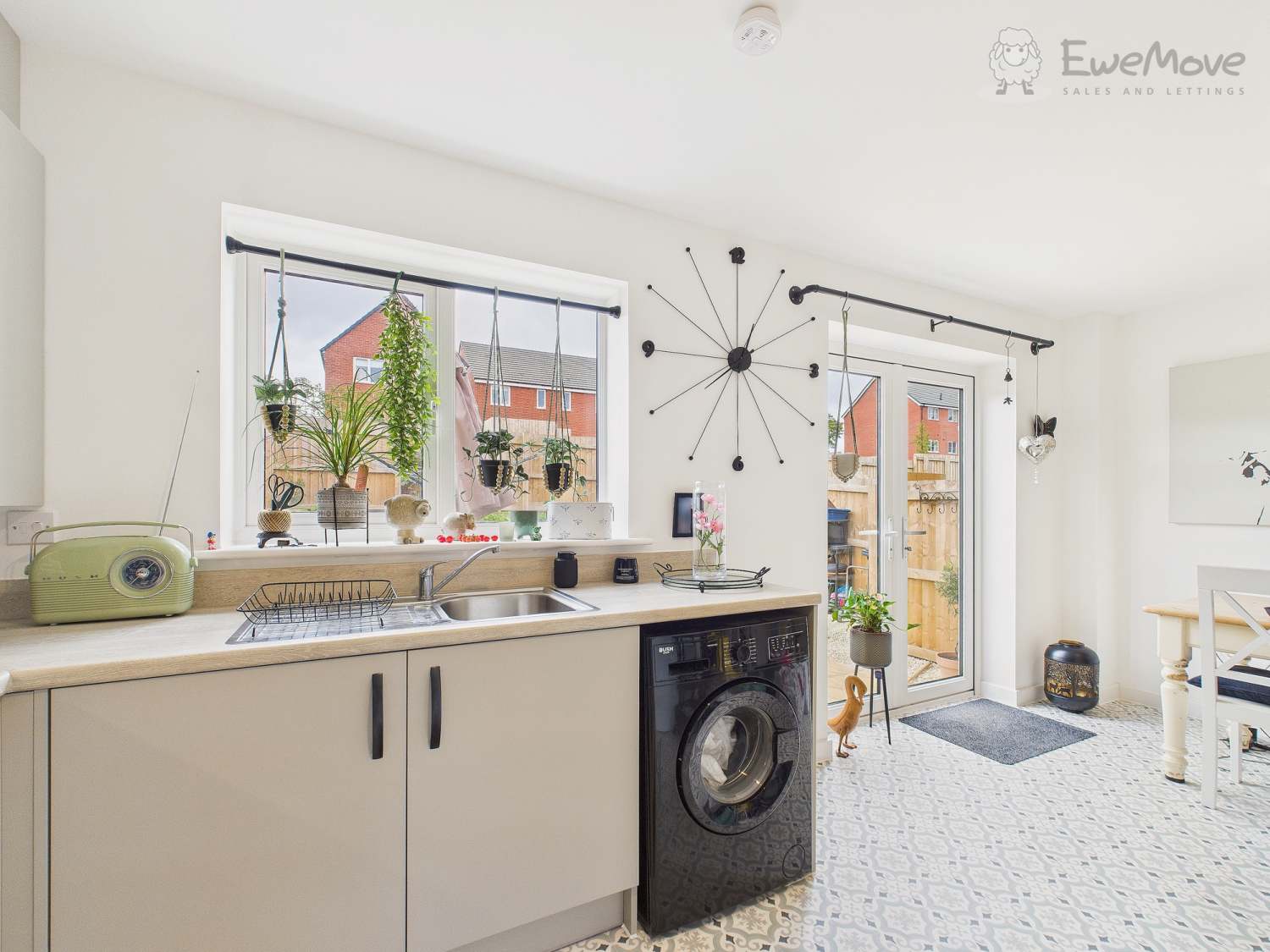 CATKINS CLOSE, SOUTH MOLTON, Devon, EX36, photo 8