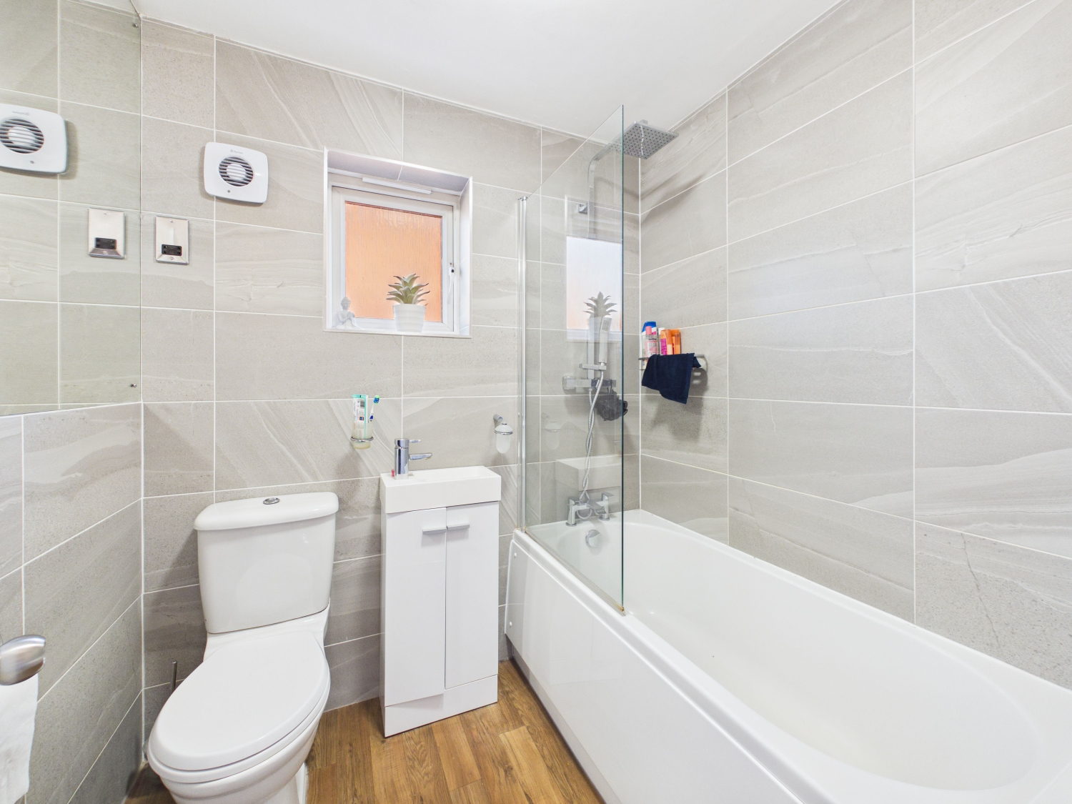 Telford Close, Castleford, West Yorkshire, WF10, photo 25