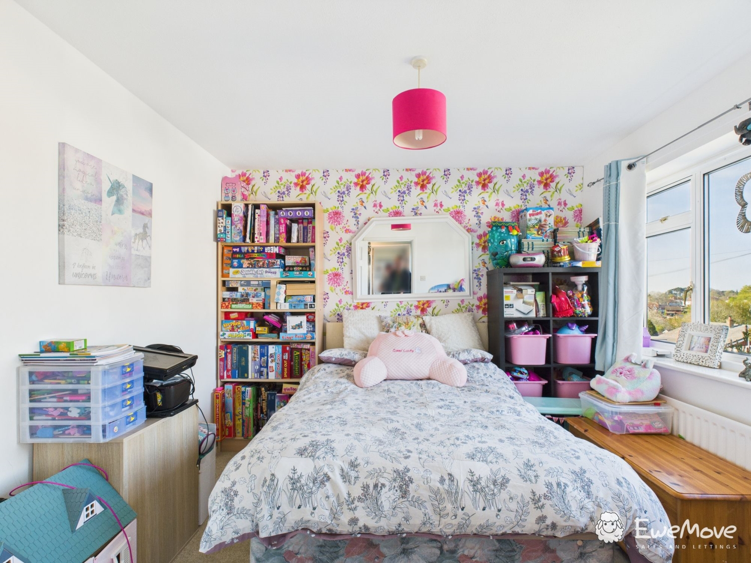 Mitchells Close, Woodfalls, Salisbury, Wiltshire, SP5, photo 6