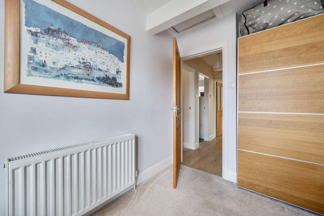 Westfield Close, Yeadon, Leeds, LS19 7NN, photo 14