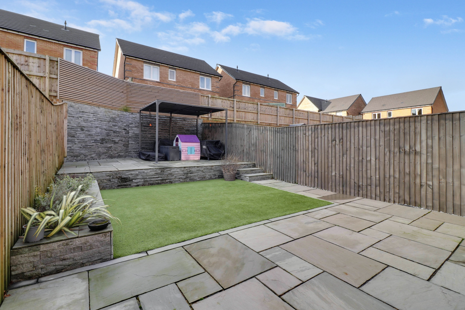 MALLARD COURT, HUDDERSFIELD, HD4, photo 17