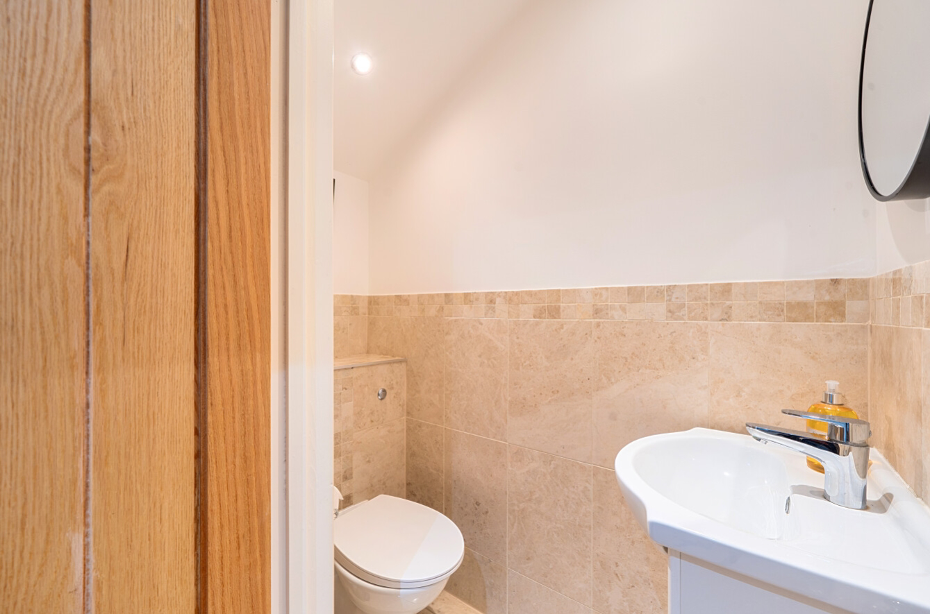 Brocks Drive, Cheam, Sutton, Surrey, SM3, photo 12
