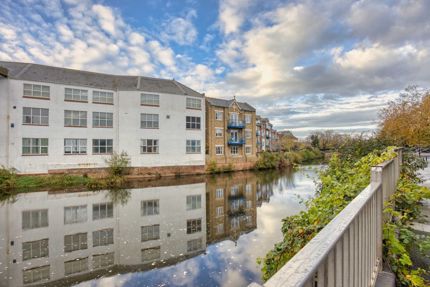 Apartment 2 The Jetty, Coal Orchard, Taunton, photo 18