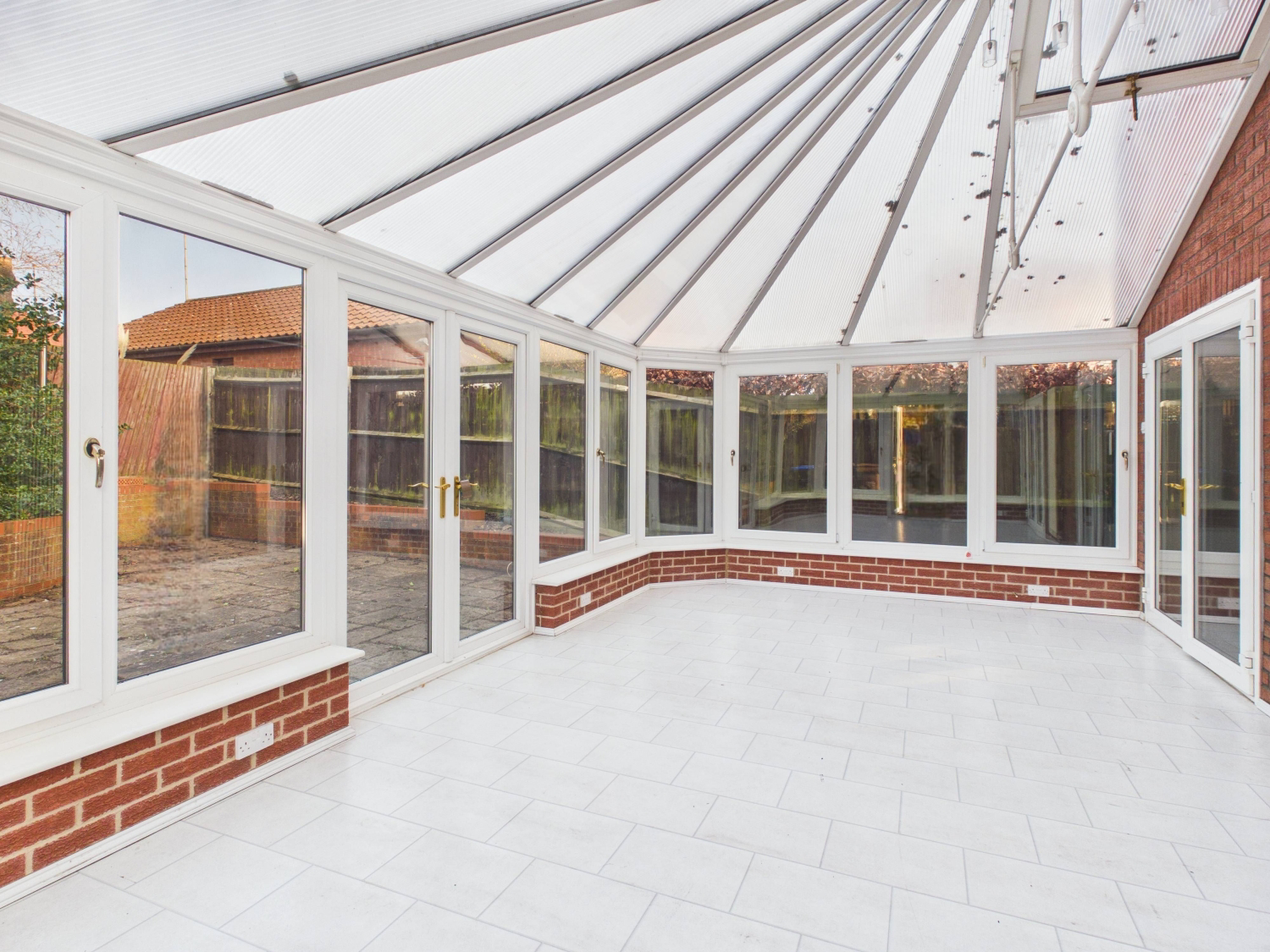 Lapwing Close, East Hunsbury, Northampton, NN4 0RT, photo 2