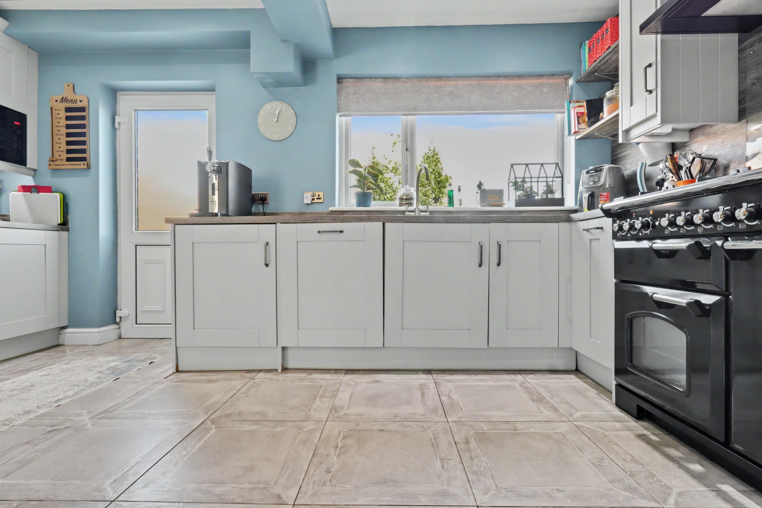 Manor Garth, Walton, Wakefield, West Yorkshire, WF2, photo 9