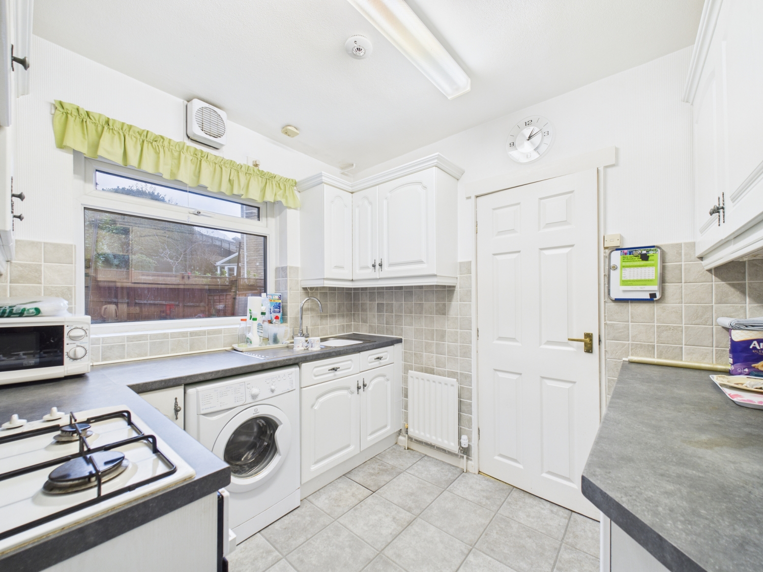 WOODROYD DRIVE, HALIFAX, WEST YORKSHIRE, HX3, photo 8