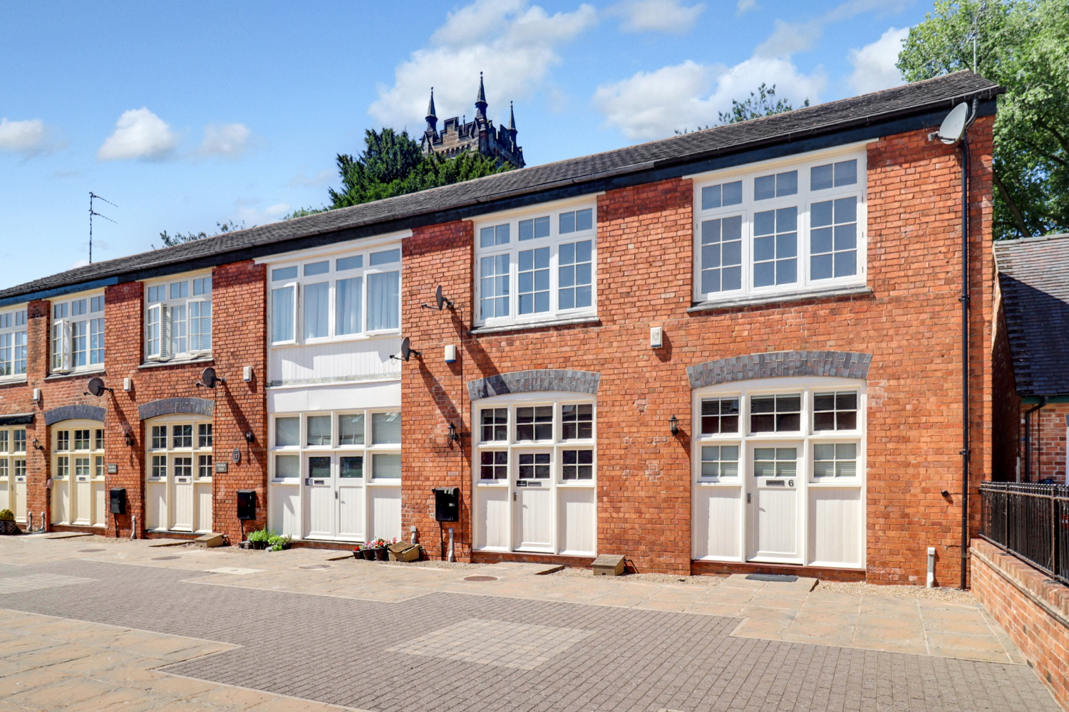 Kirkland Close, Ashby de la Zouch, LE65 2FT