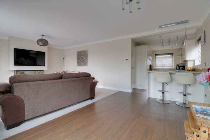 Cliffe Lane, Gomersal, Cleckheaton, West Yorkshire, BD19, photo 9