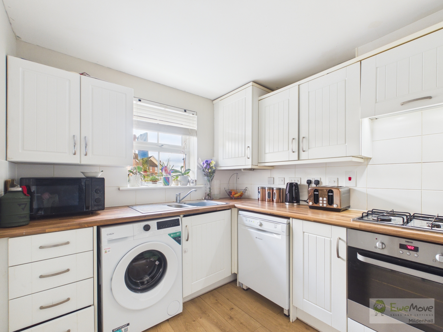 Snowdrop Way, Red Lodge, photo 5