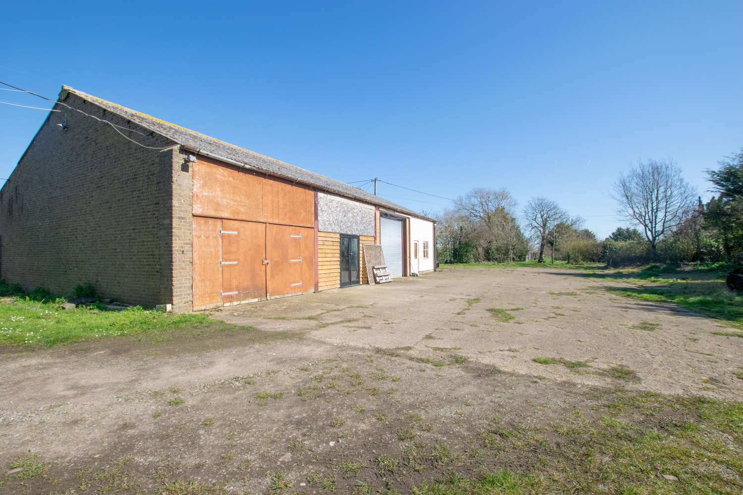 Barrow Hall Farmhouse, Barrow Hall Road, Little Wakering, Southend on Sea, Essex, SS3 0QS, photo 32