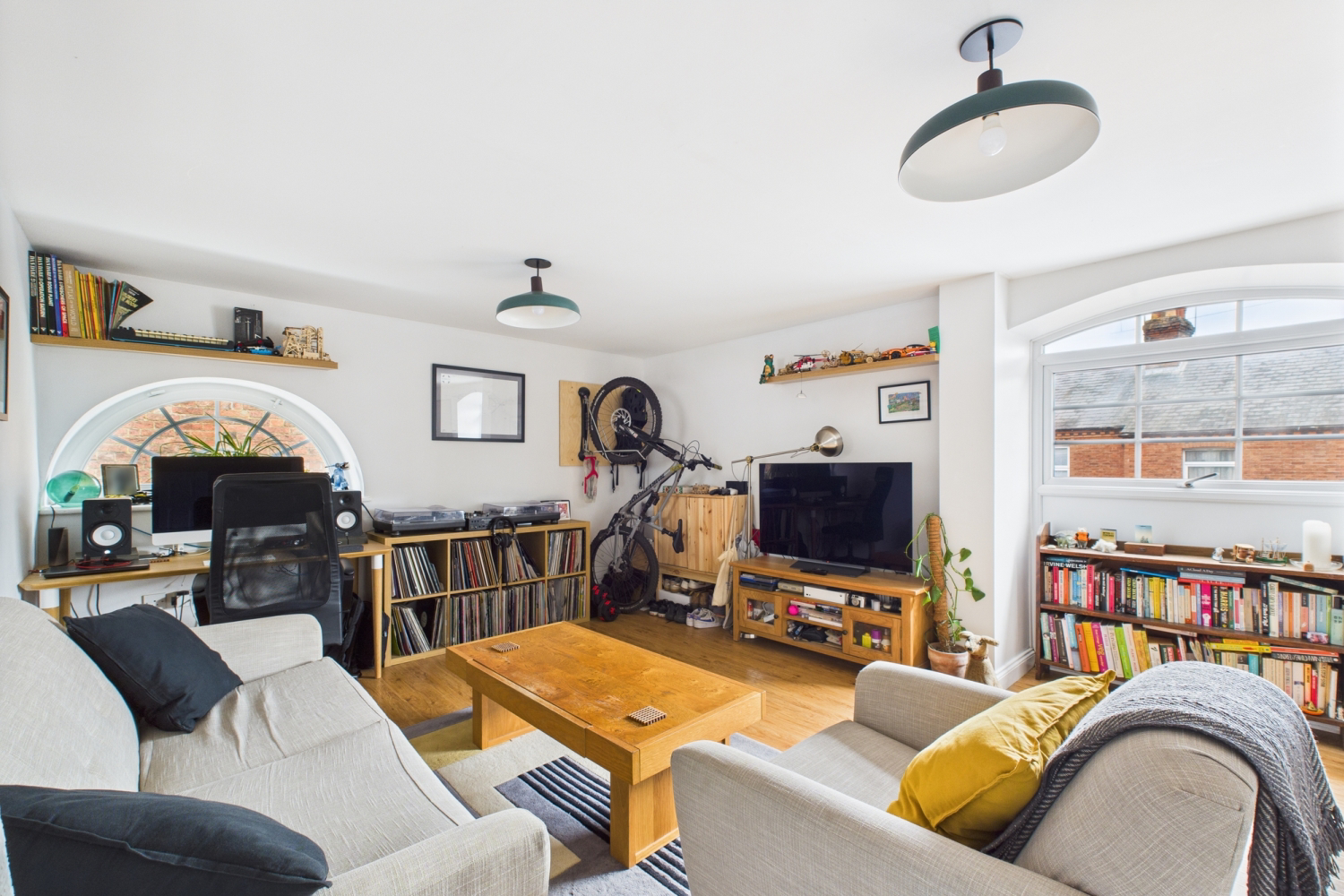 Tooleys Mill, Old Road, Linslade, LU7, photo 3
