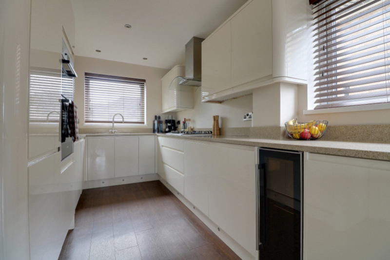 Cliffe Lane, Gomersal, Cleckheaton, West Yorkshire, BD19, photo 4