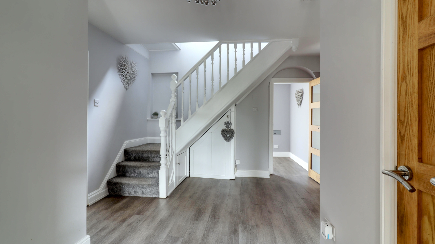 5. Entrance Hall