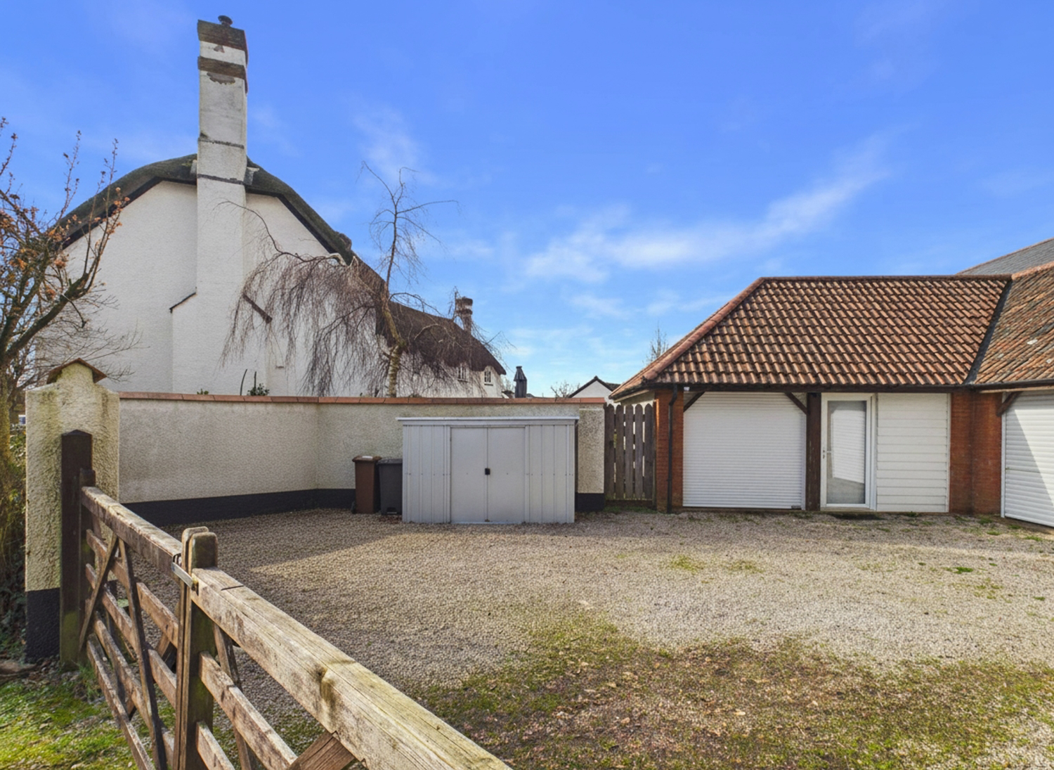 EWEMOVE TIVERTON - EASTWICK BARTON