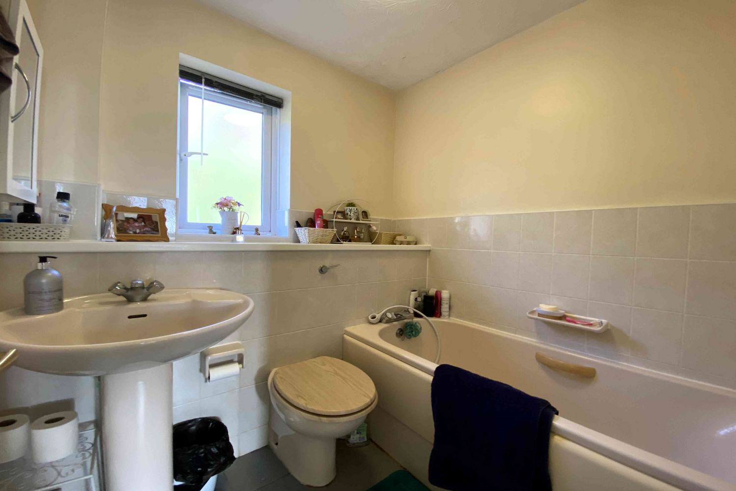 Effingham, Leatherhead, KT24, photo 5