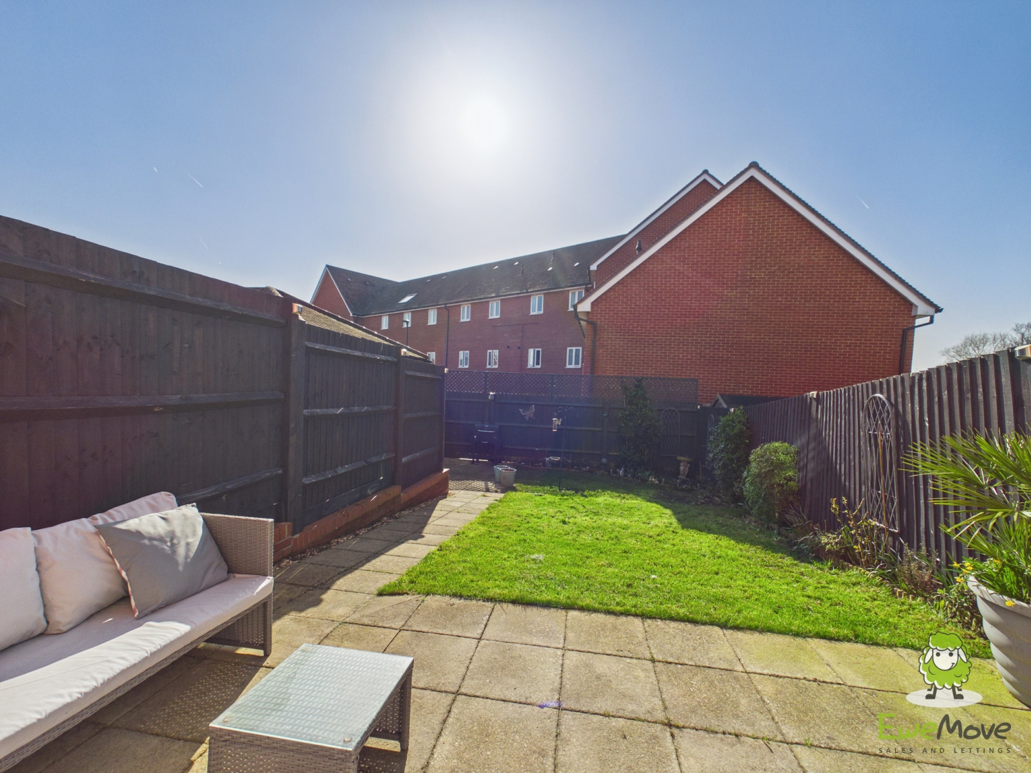 FISHBOURNE GARDENS, CHINEHAM, BASINGSTOKE, RG24, photo 17
