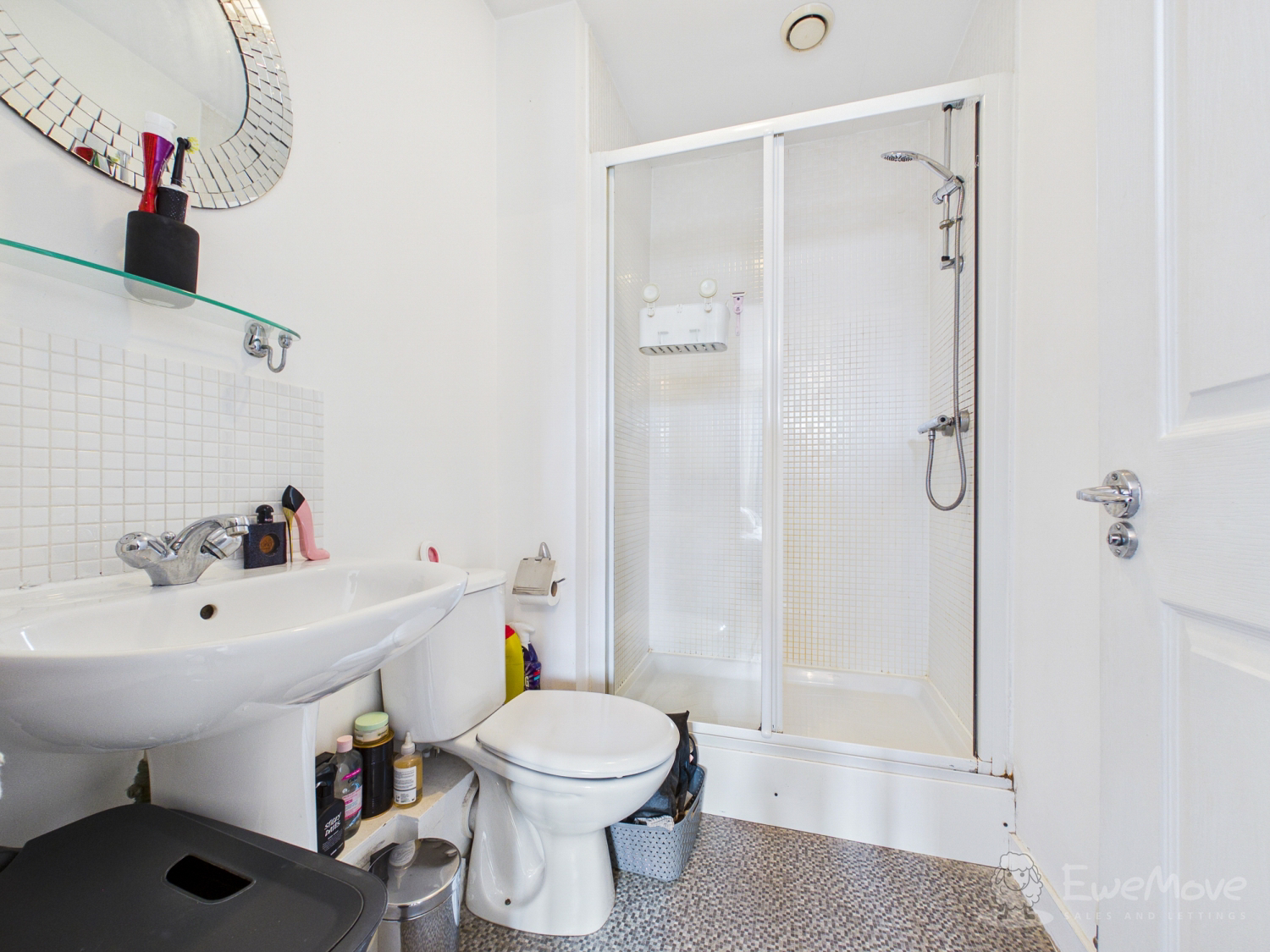 Ensuite