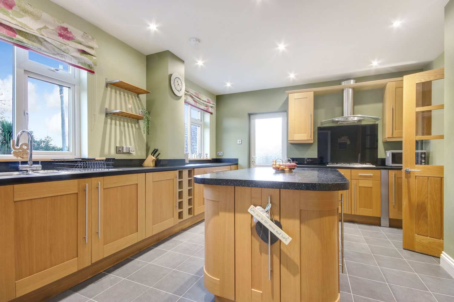 Old Torrington Road, Barnstaple, Devon, EX31, photo 4