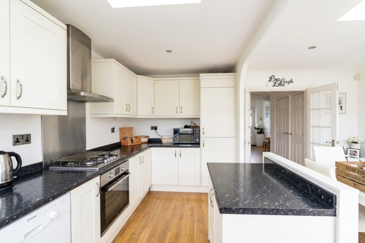 Park Avenue, Bromley, photo 13