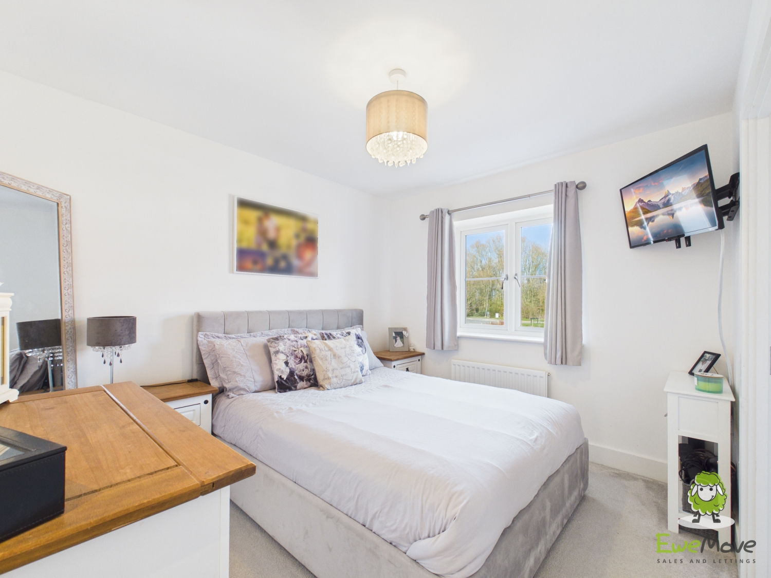 FISHBOURNE GARDENS, CHINEHAM, BASINGSTOKE, RG24, photo 11