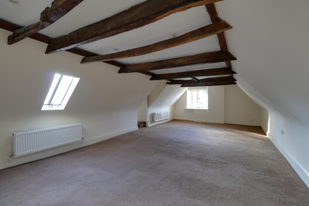 High Street, Colsterworth, Lincs, photo 9