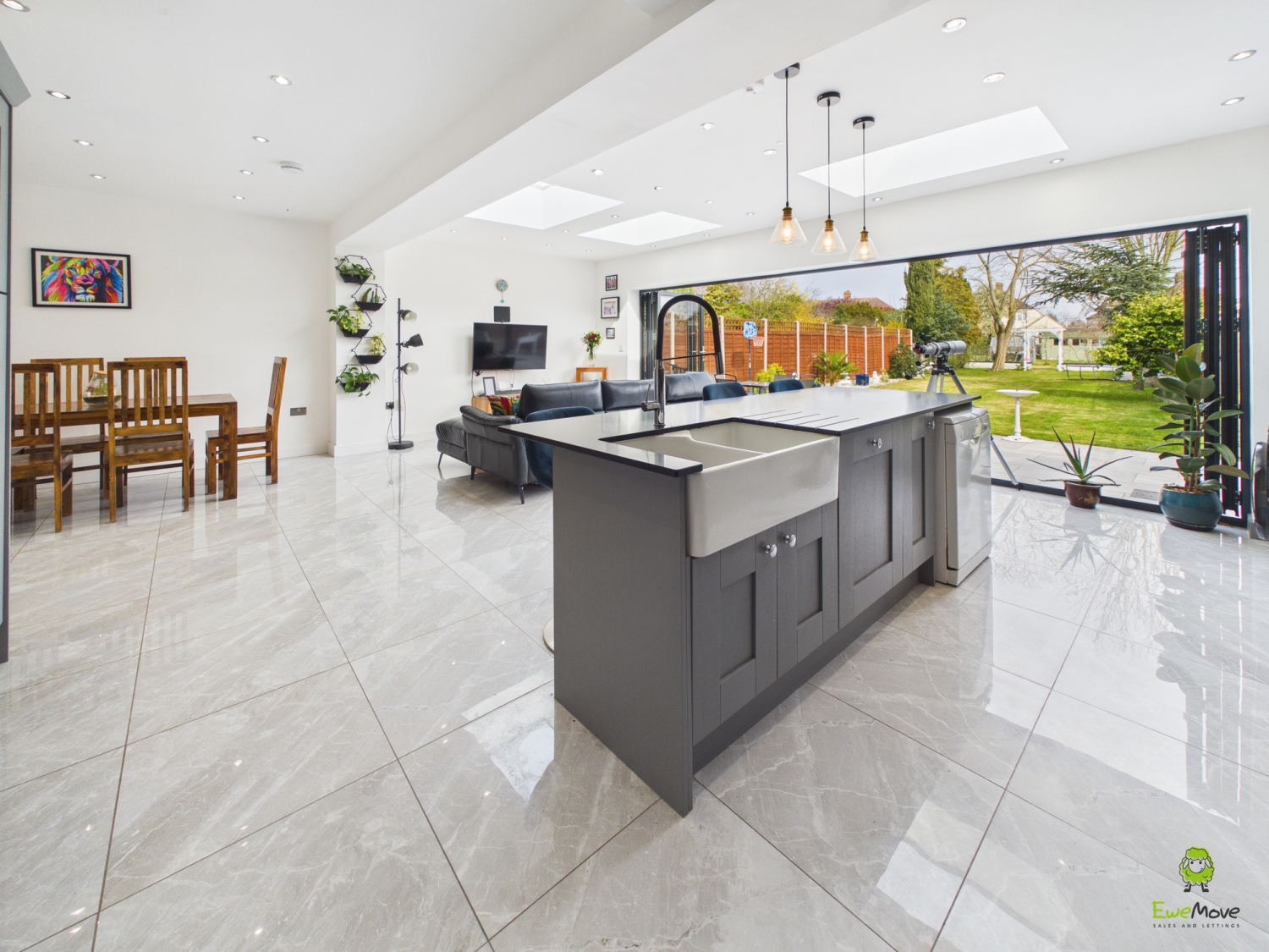 LONG LANE, BEXLEYHEATH, DA7, photo 2