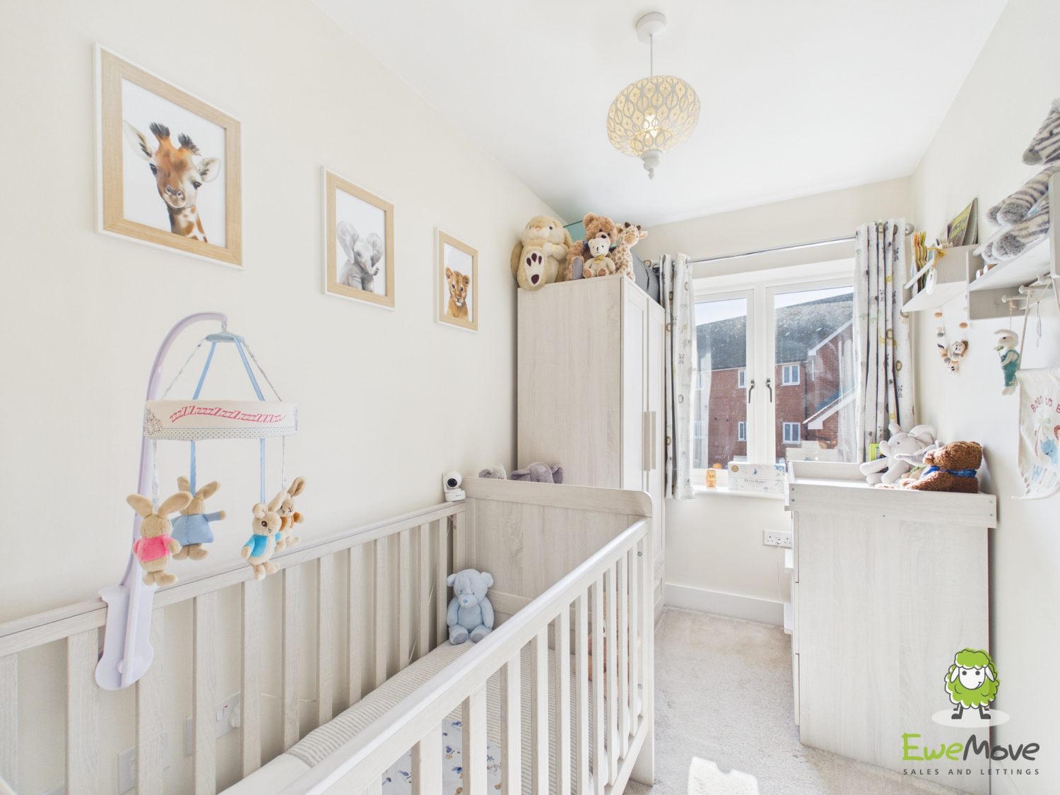 FISHBOURNE GARDENS, CHINEHAM, BASINGSTOKE, RG24, photo 14