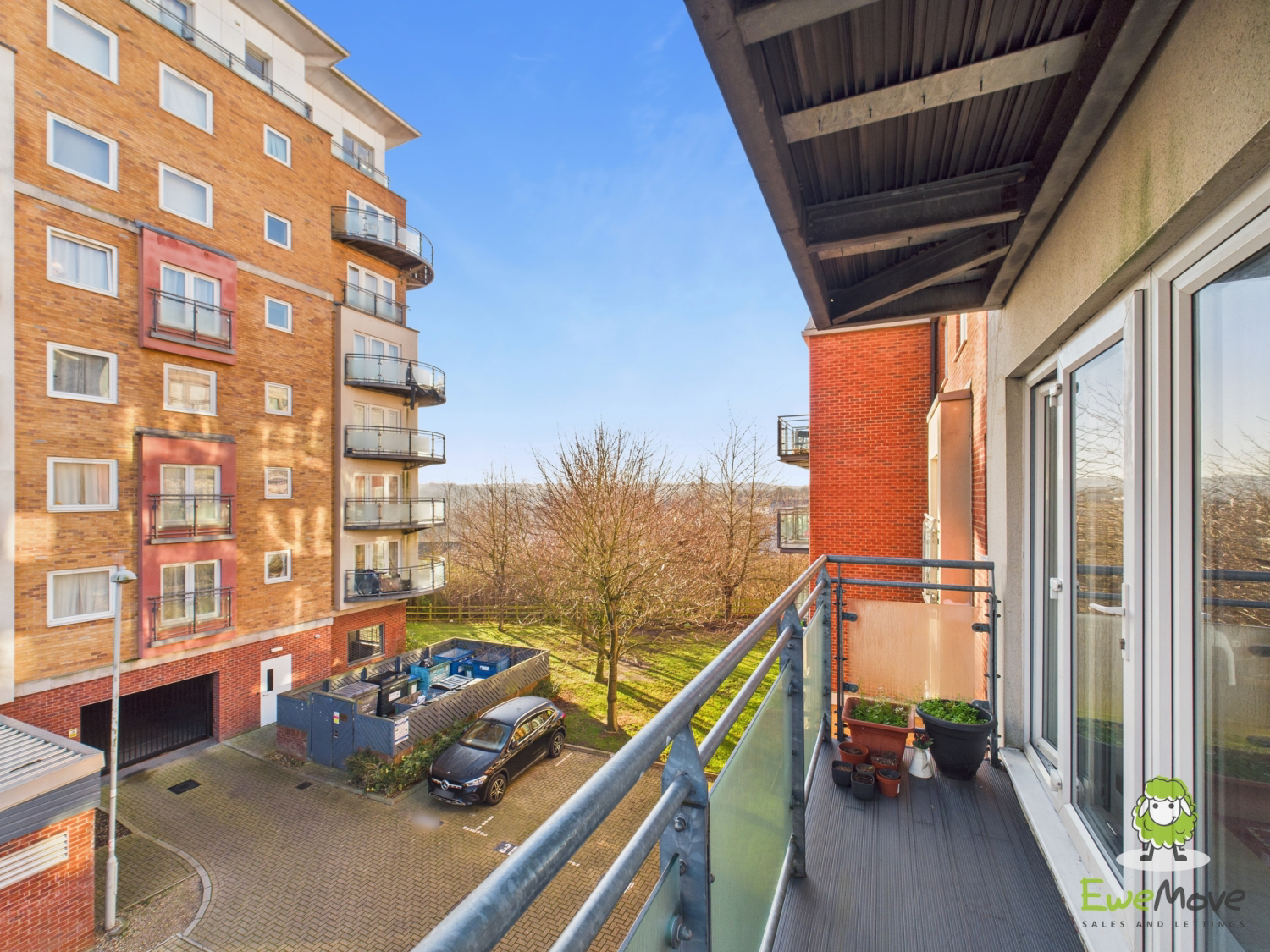 Winterthur Way, Basingstoke, Hampshire, RG21, photo 16