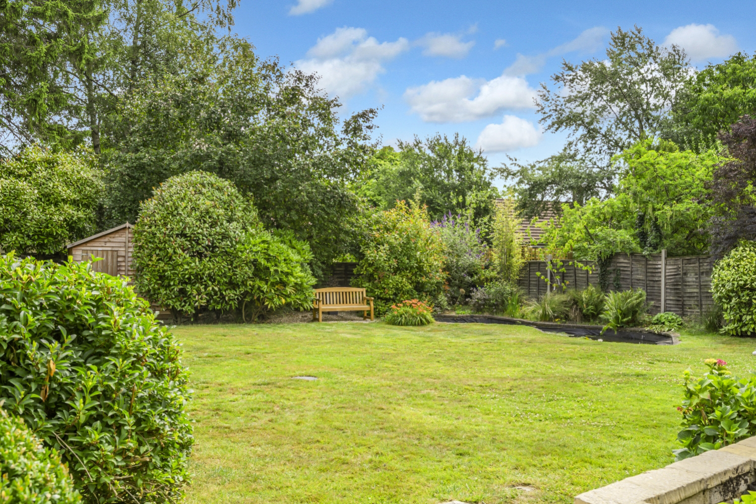 Cirencester Road, South Cerney, photo 18