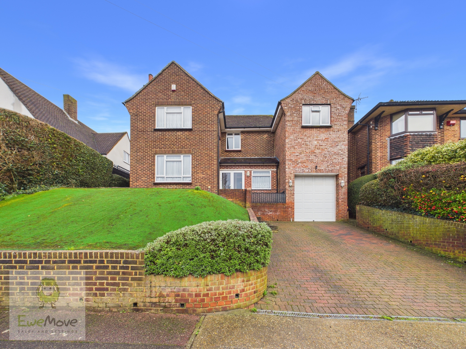Broom Hill Road, Strood, Rochester, ME2 3LG