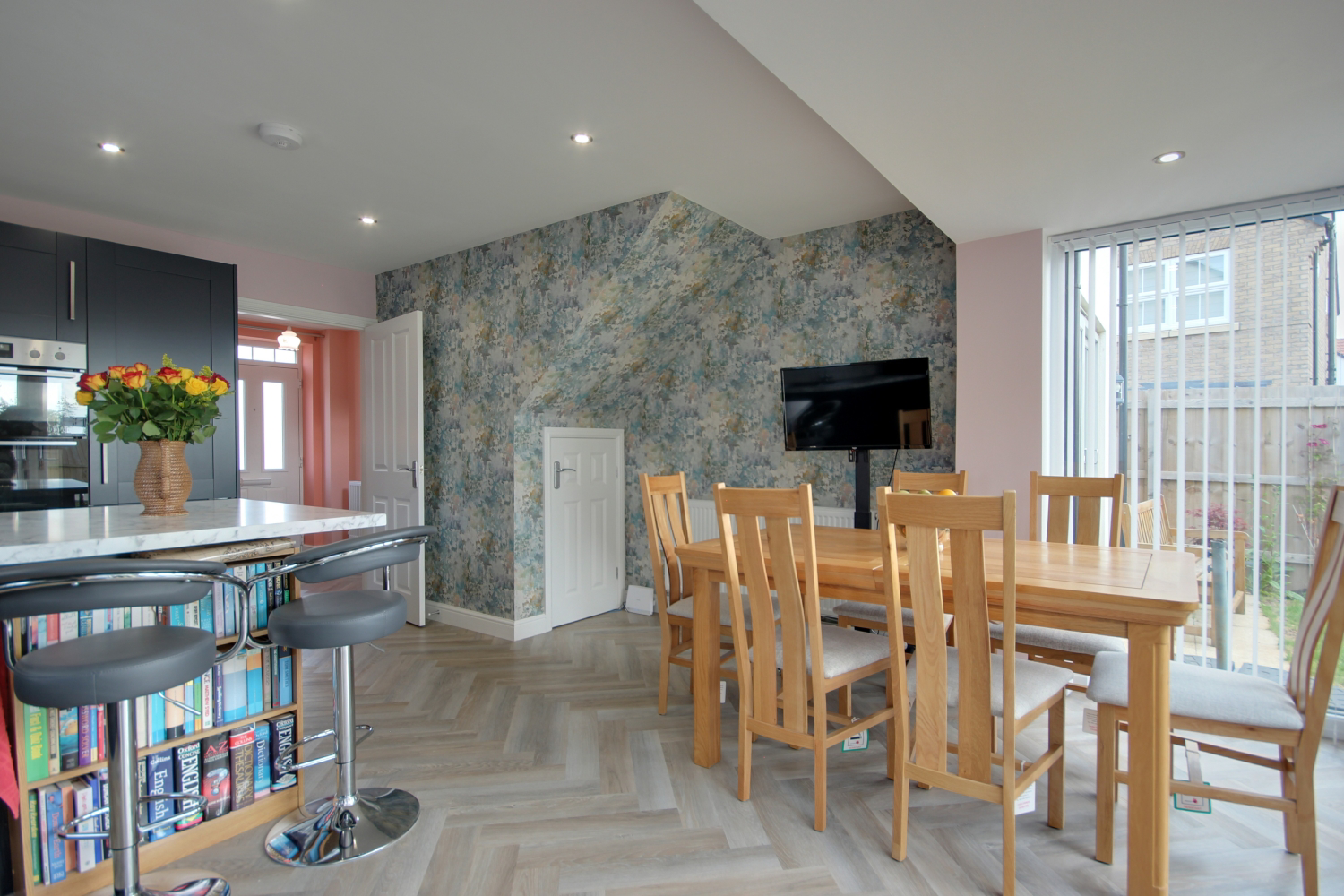 10 Westerby Vale, Beverley, photo 4