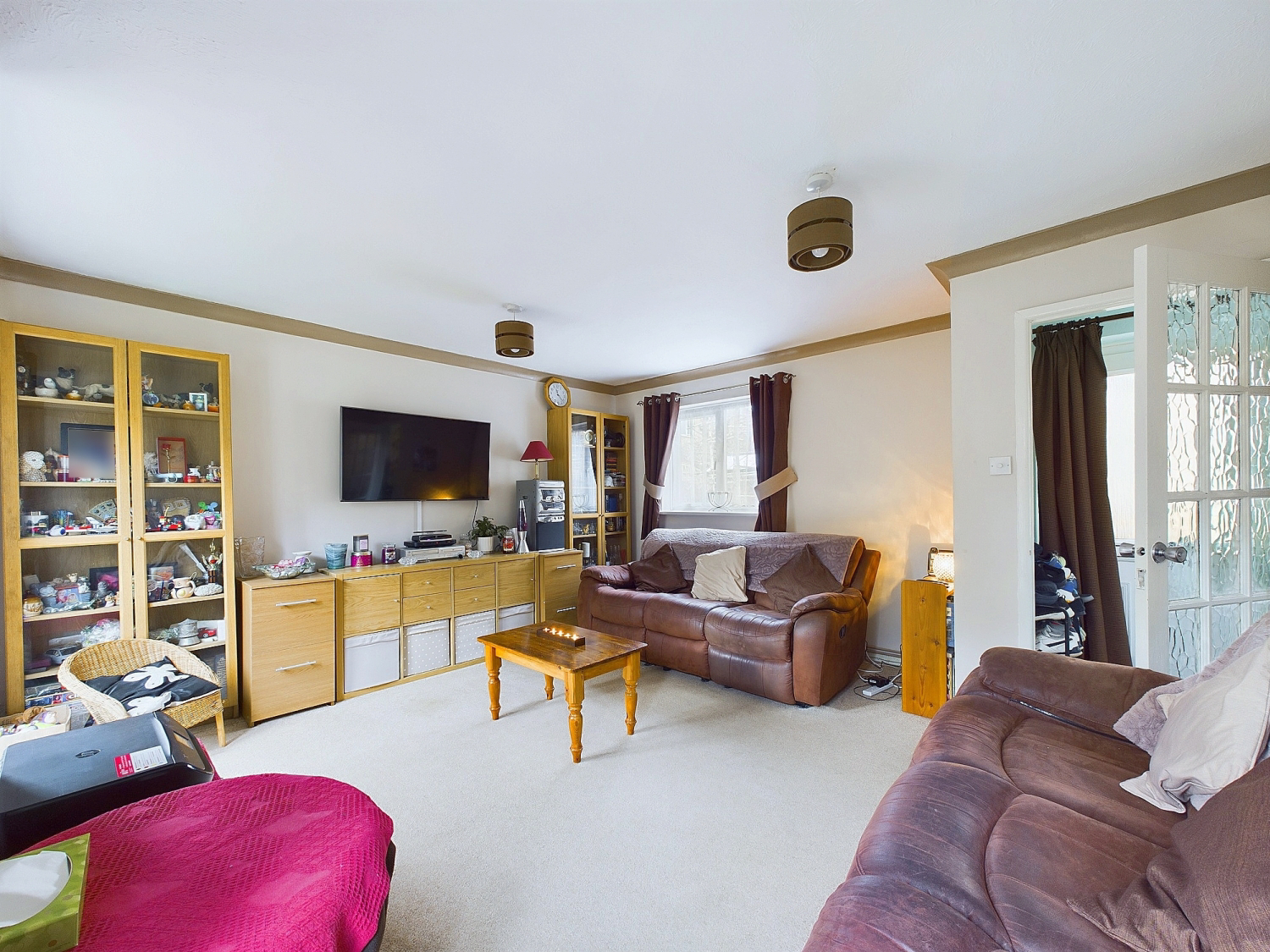 Beverstone Road, South Cerney, GL7, photo 3