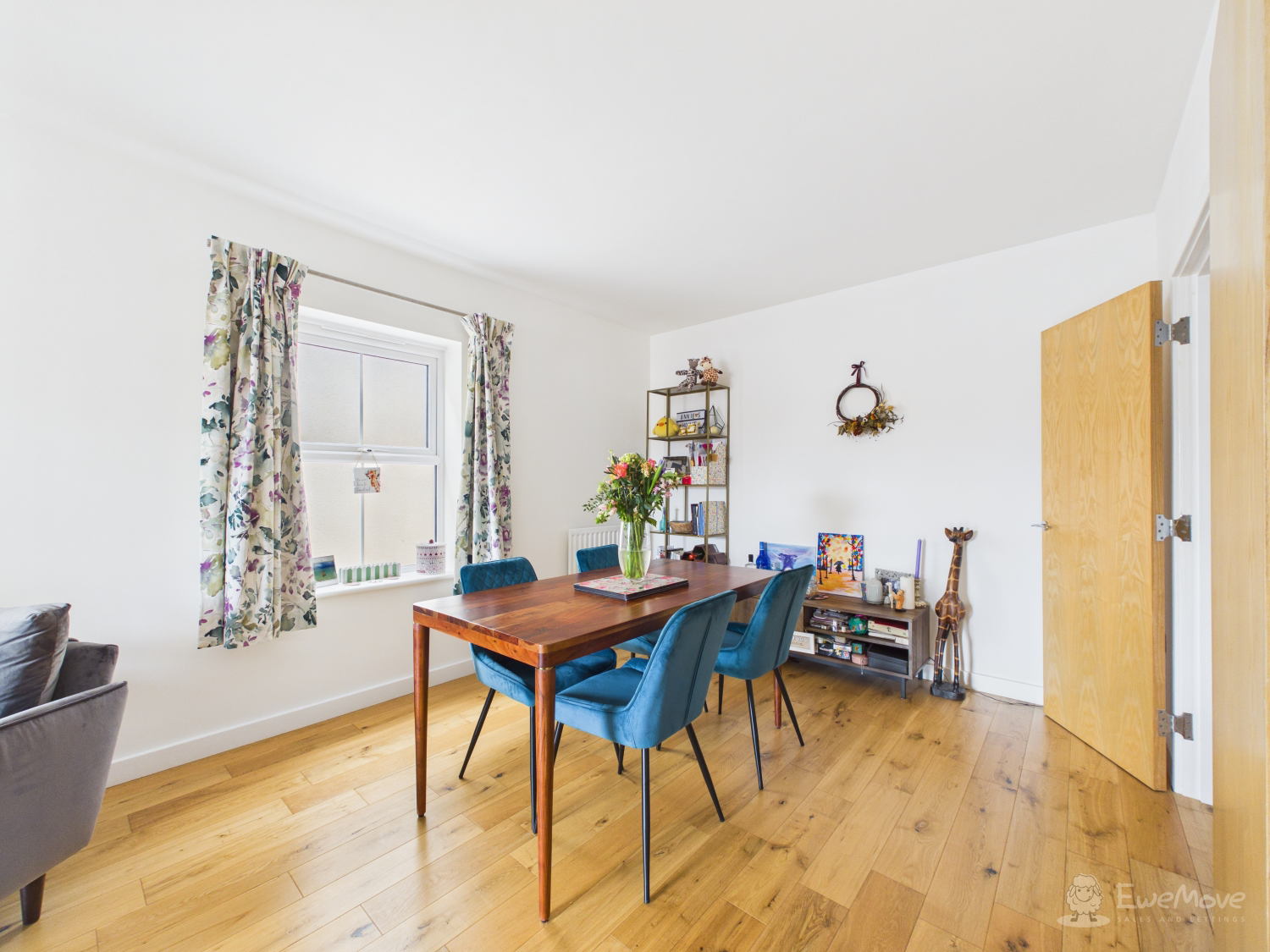 Welchs Crescent, Stapleford, Cambridge, Cambridgeshire, CB22, photo 6
