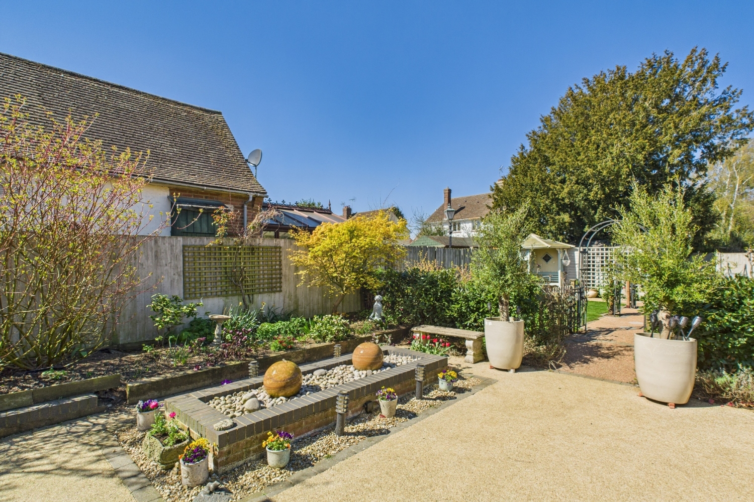 Leighton Road, Wing, Buckinghamshire, LU7, photo 21