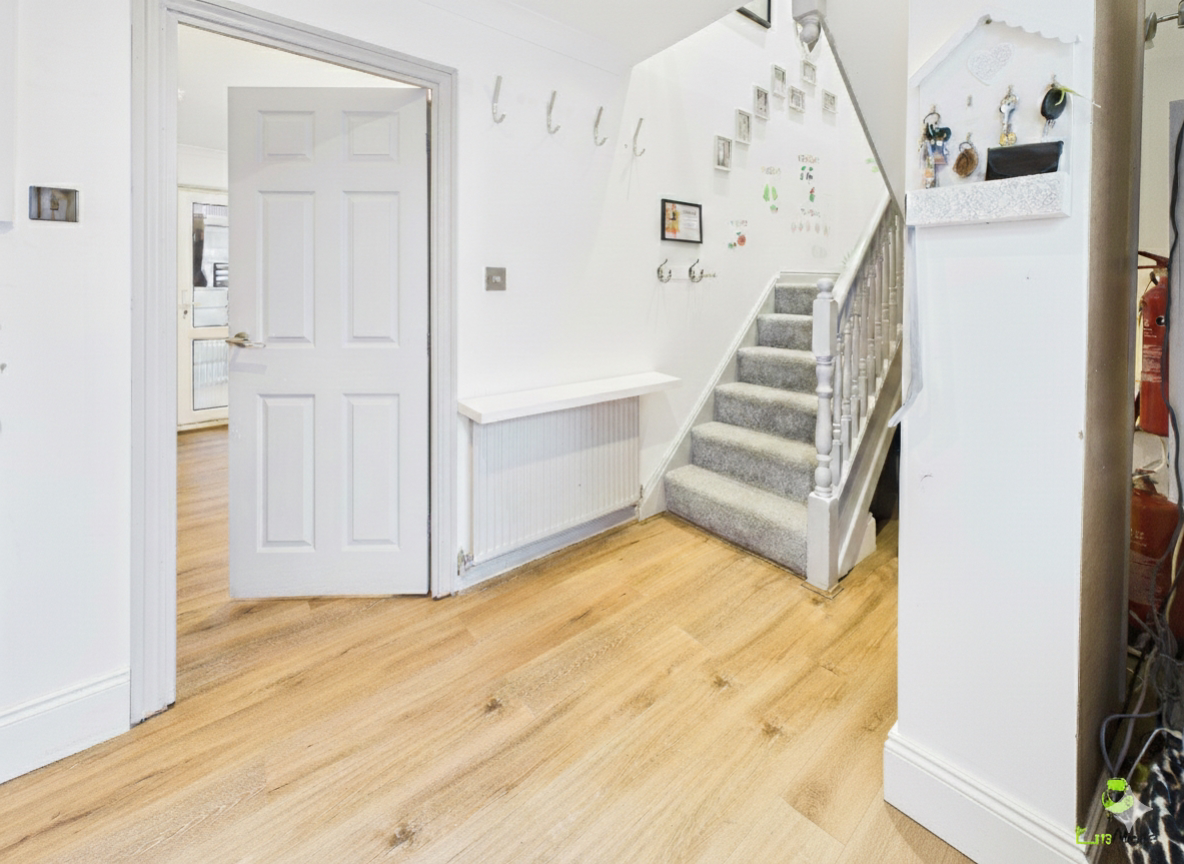 Presented by Clinton at EweMove Bexleyheath and Dartford
Boroughs

