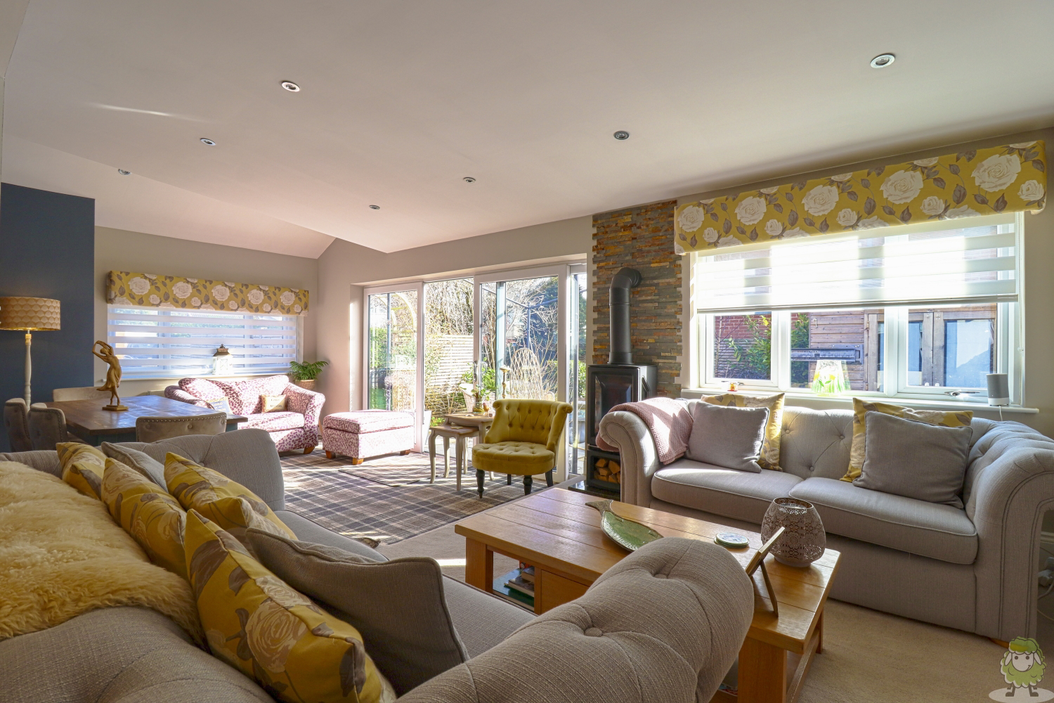 2 Charlton Grove, Cleadon, Sunderland, Tyne and Wear, SR6, photo 2