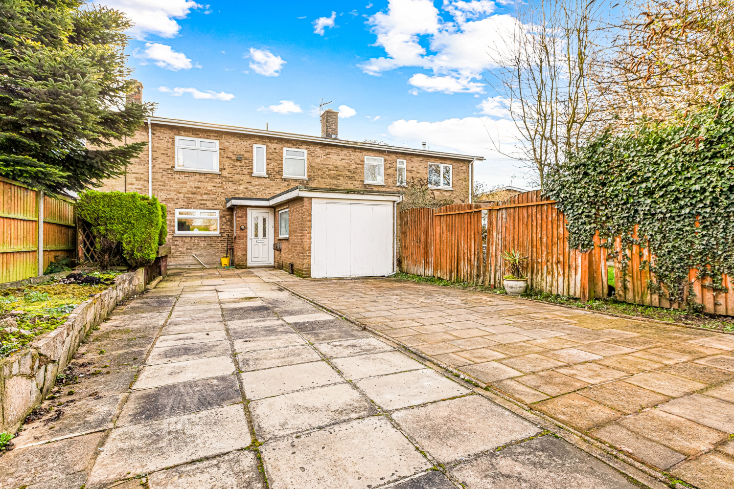 10 Churchill Drive, Upper Bruntingthorpe, Lutterworth
