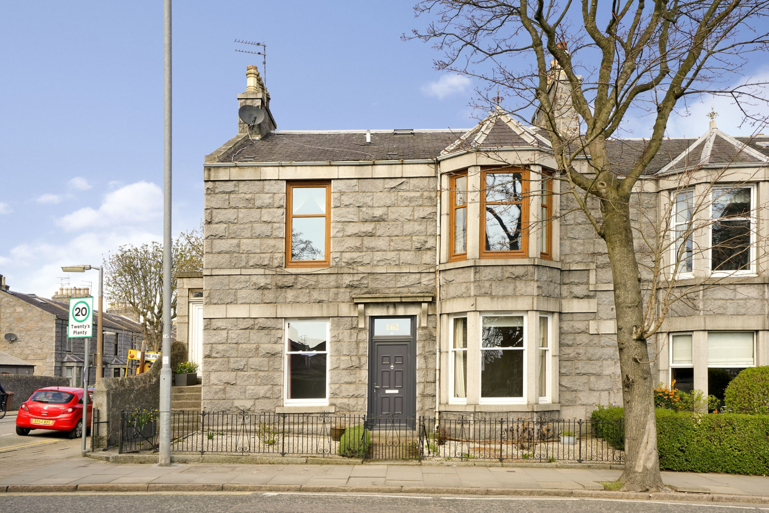 162 Mid Stocket Road, Aberdeen AB15 5HT, photo 2