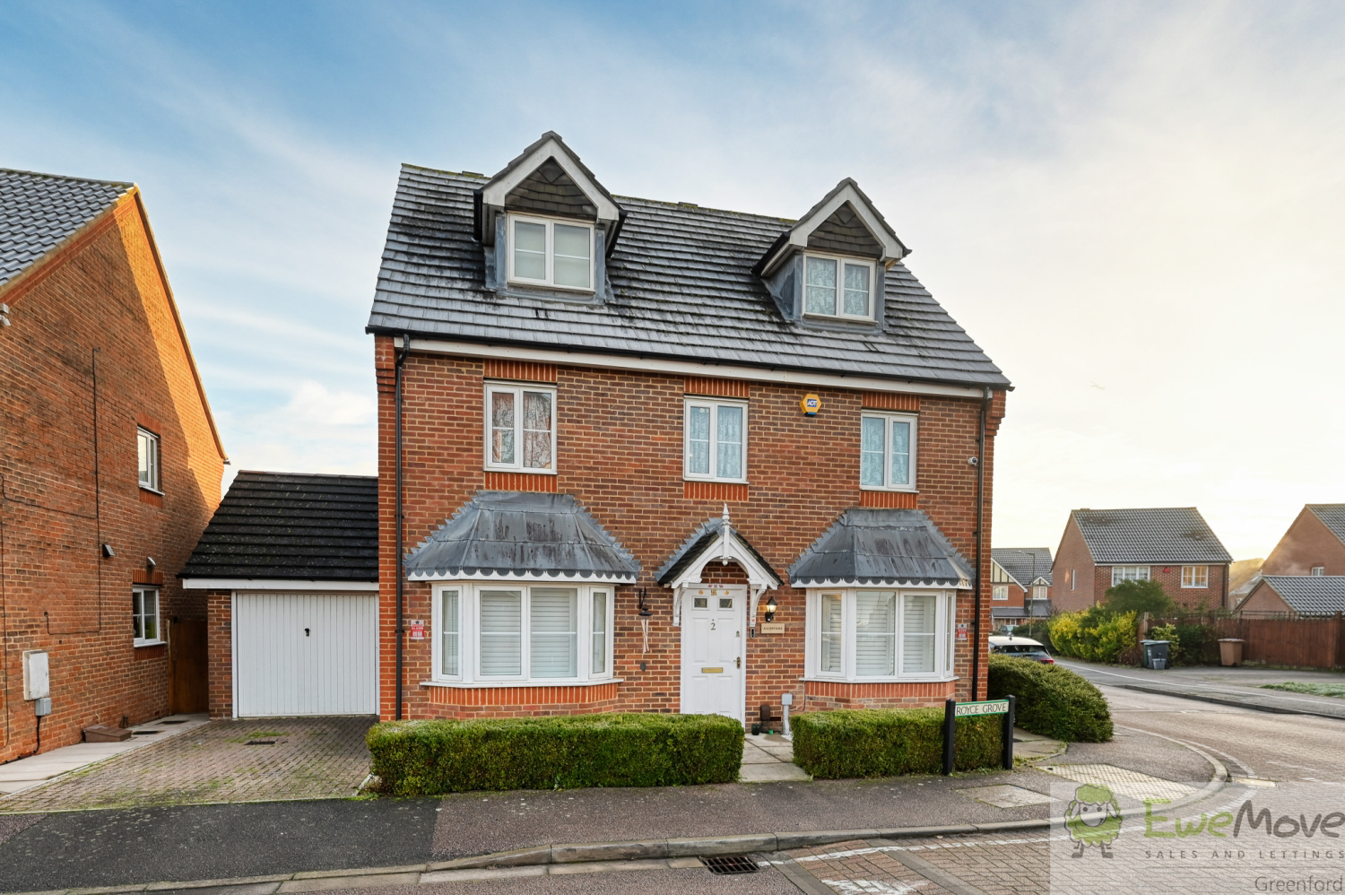 Royce Grove, Leavesden, Watford, Hertfordshire, WD25 7GD