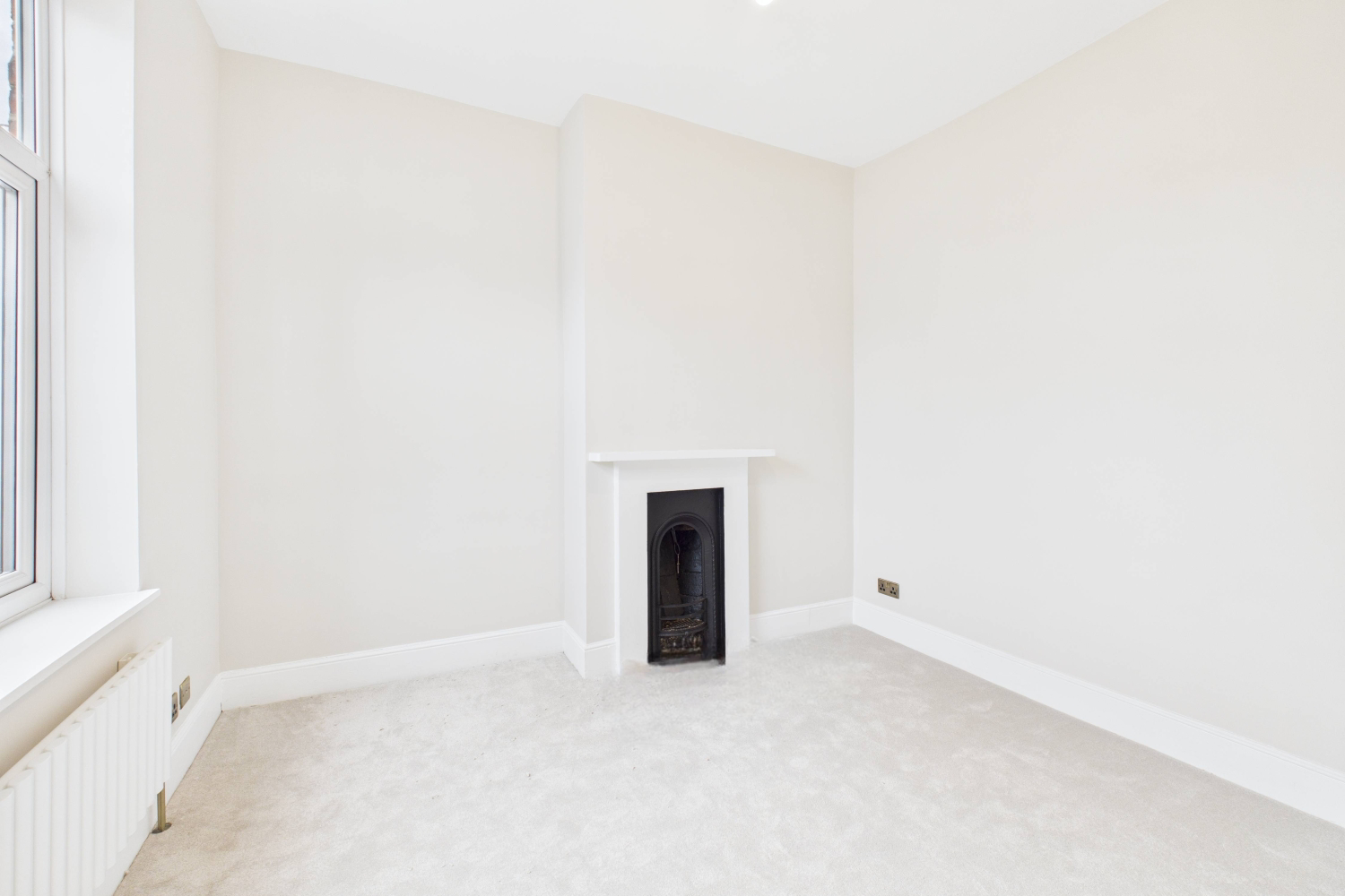 Acomb Road, York, North Yorkshire, YO24 4EW, photo 11