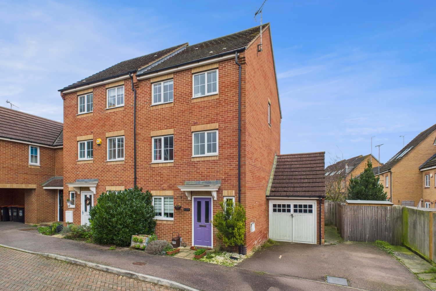 Johnson Drive, Leighton Buzzard, LU7