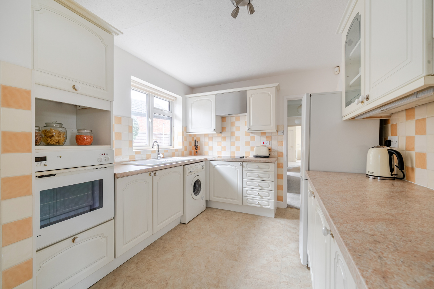 Abbey Lane, Southam, Warwickshire, CV47, photo 5