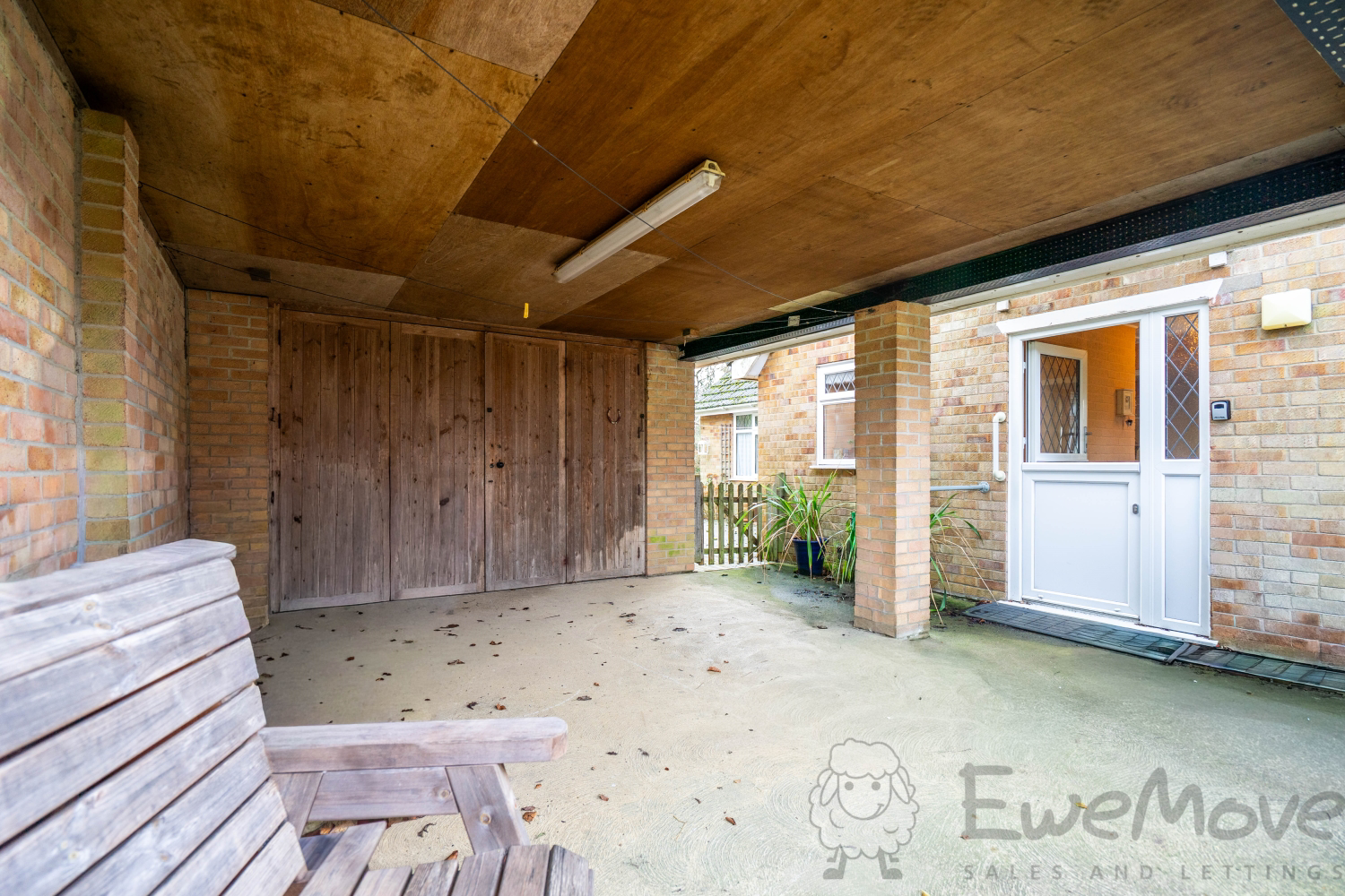 St. Edmunds Close, Forncett St. Peter, Norwich, Norfolk, NR16, photo 12